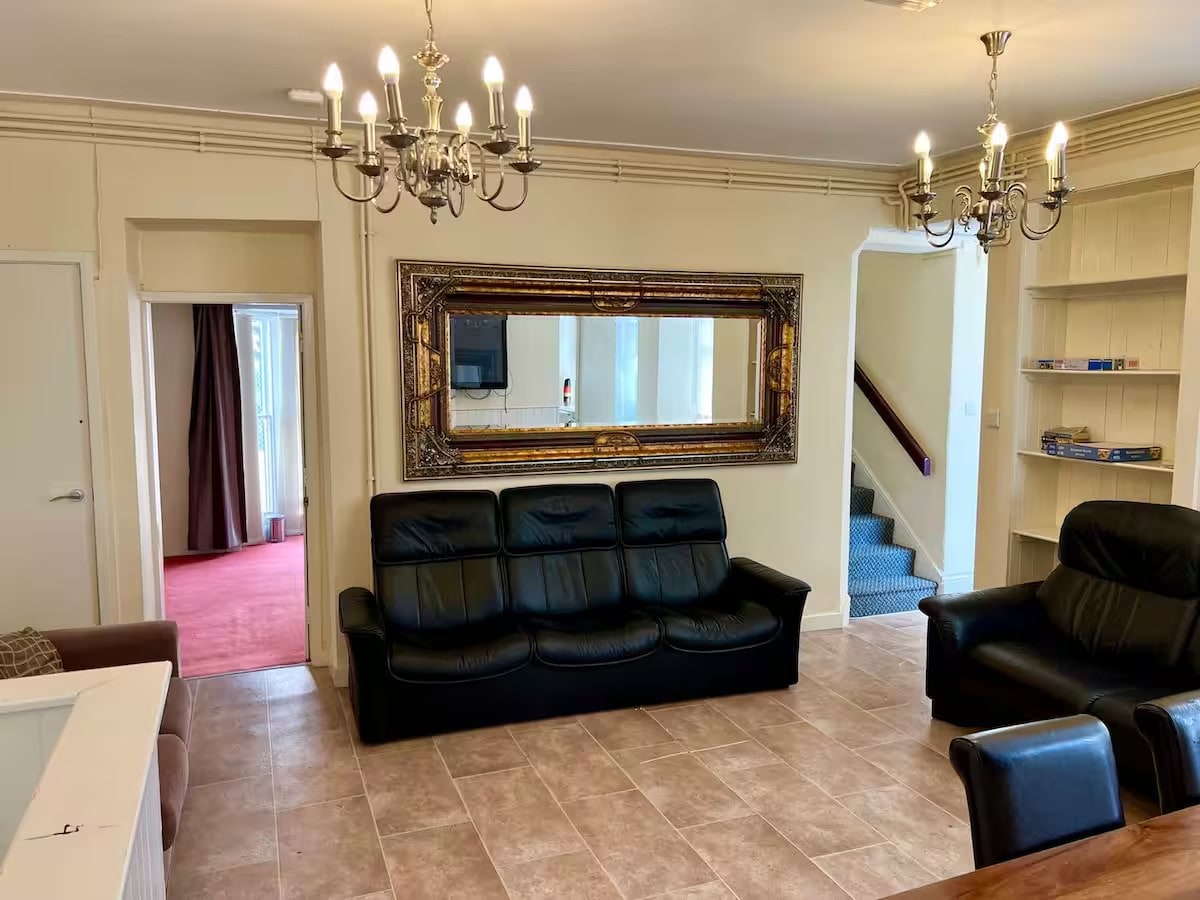 Exchequergate lounge with generous group seating